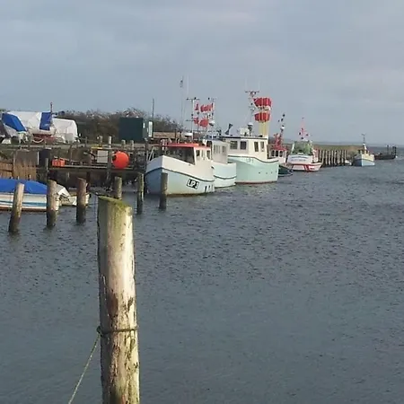 High Bank With Sea View *